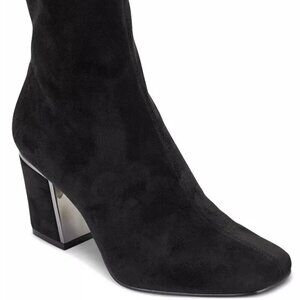 DKNY Cavale Boot NIB